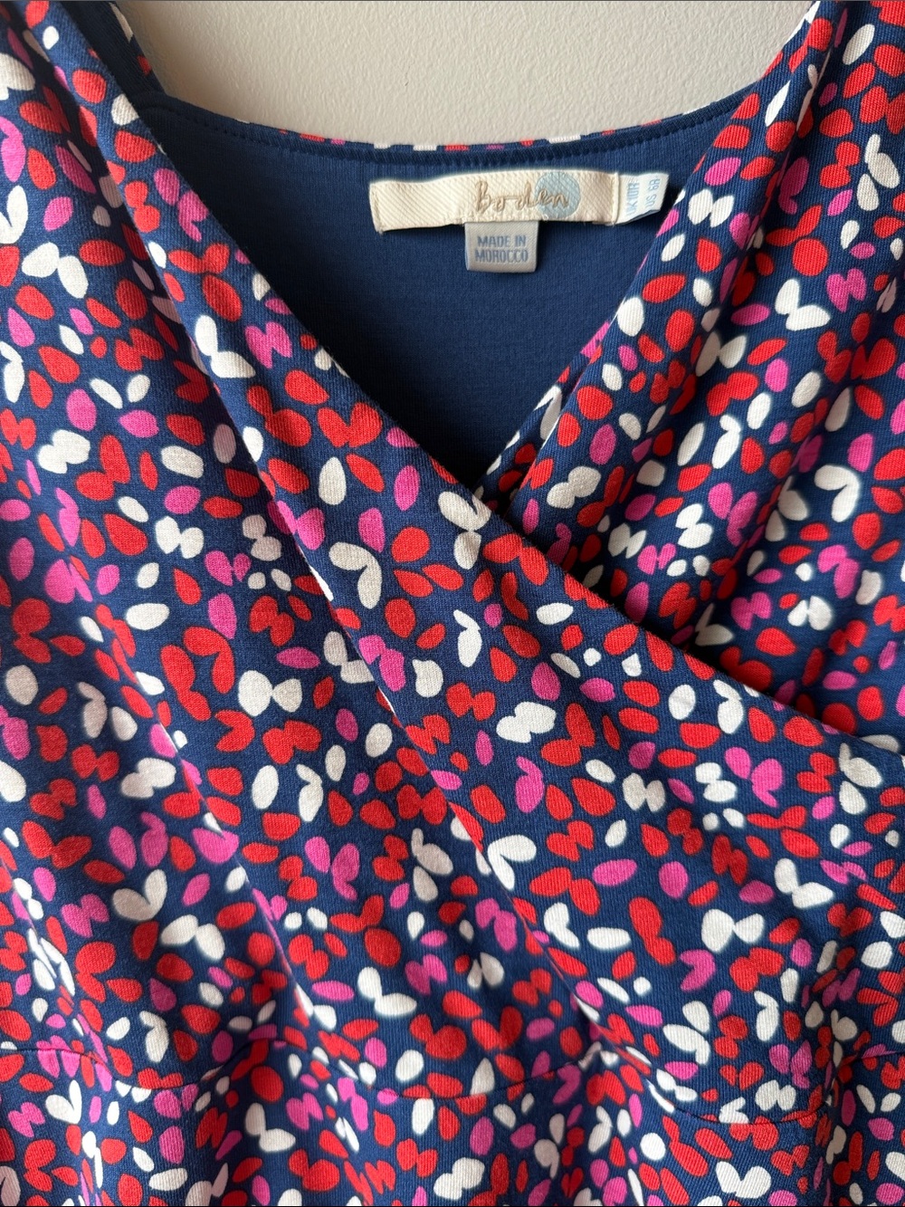 Boden midi Navy Multicolor Petal-Print Wrap Dress size 6R Summer